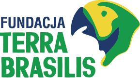 projekt logo fundacji terra brasilis, ptak paguga i kształt państwa oraz kolory flagi Brazylii